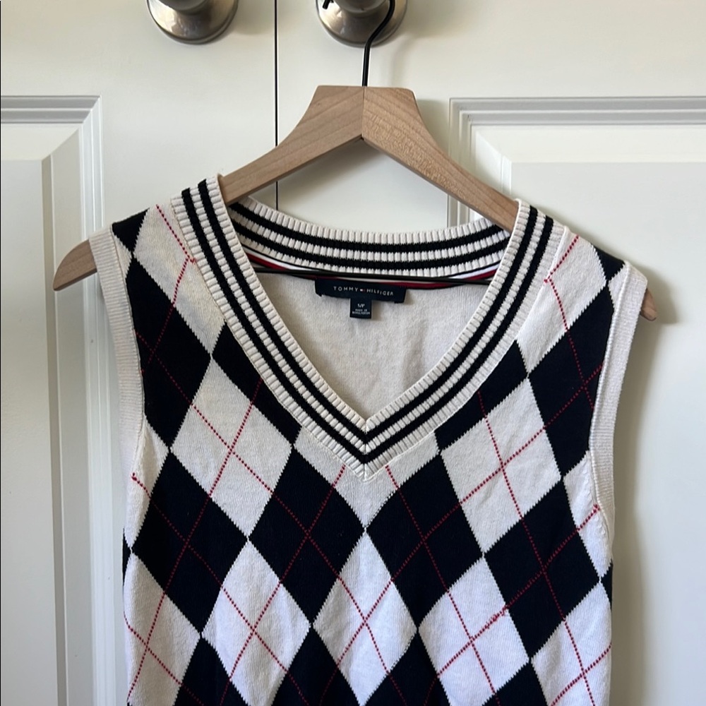 Tommy Hilfiger Black and White Argyle Vest